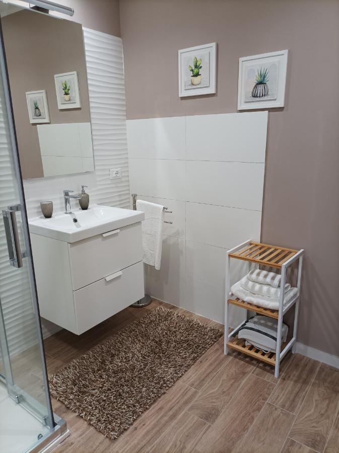 דירות סירקוזה Casa Pasubio מראה חיצוני תמונה