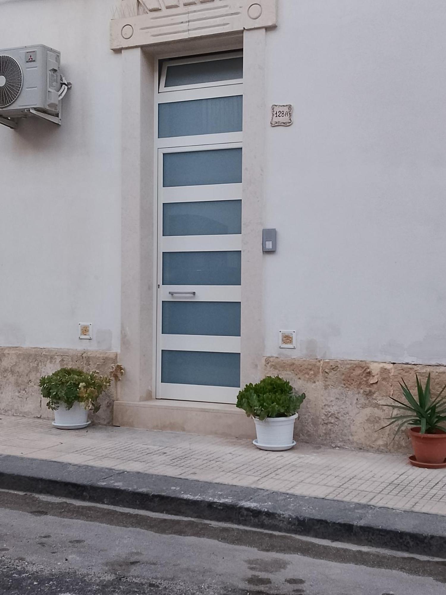 דירות סירקוזה Casa Pasubio חדר תמונה